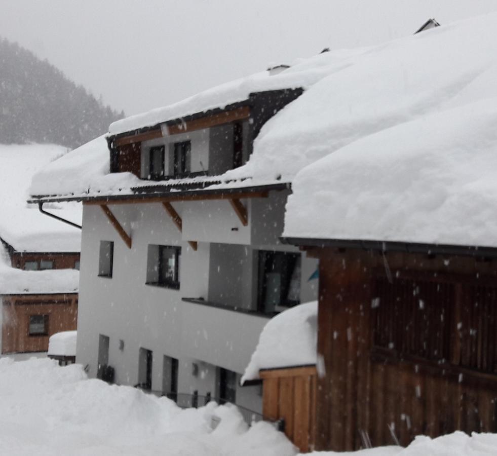 Haus Heidrun Apartamento Fendels Exterior foto